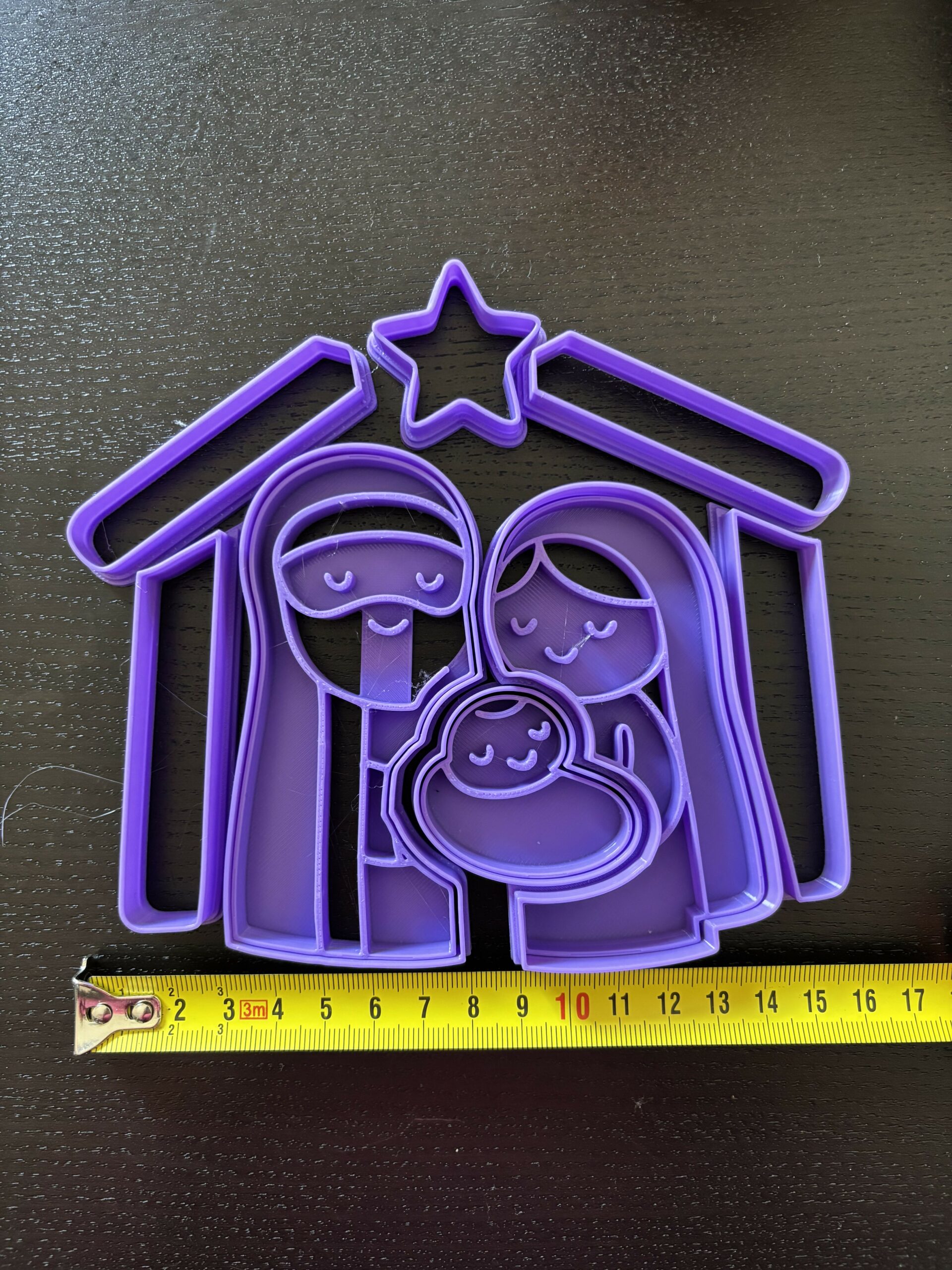 Pesebre Navideño – Cortadores Virgen María, San José, Niño Jesús y Portal (15 cm x 15 cm) - Imagen 4