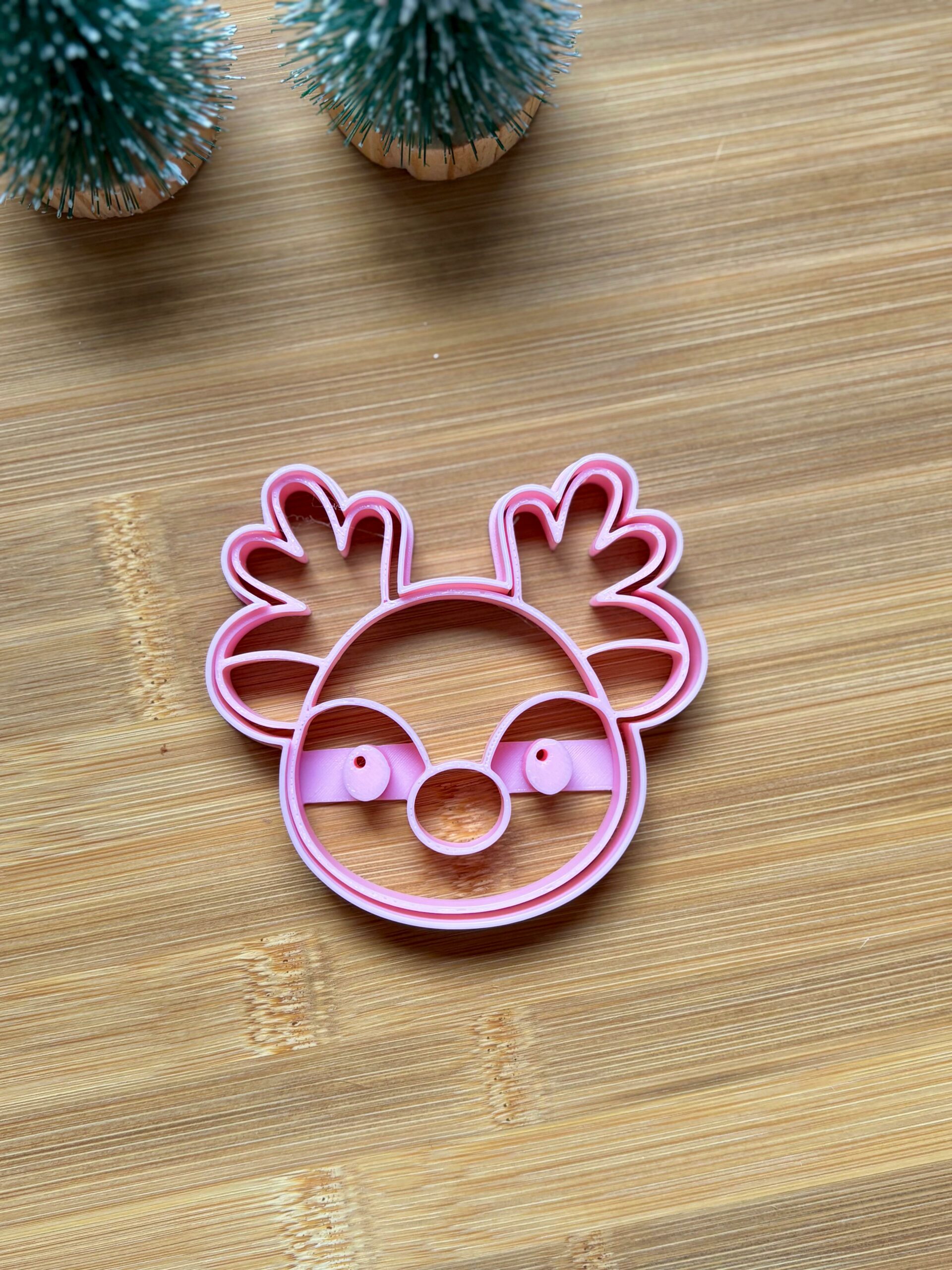 Pack de 4 Cortadores de Galletas Navideños – 8 cm - Imagen 5